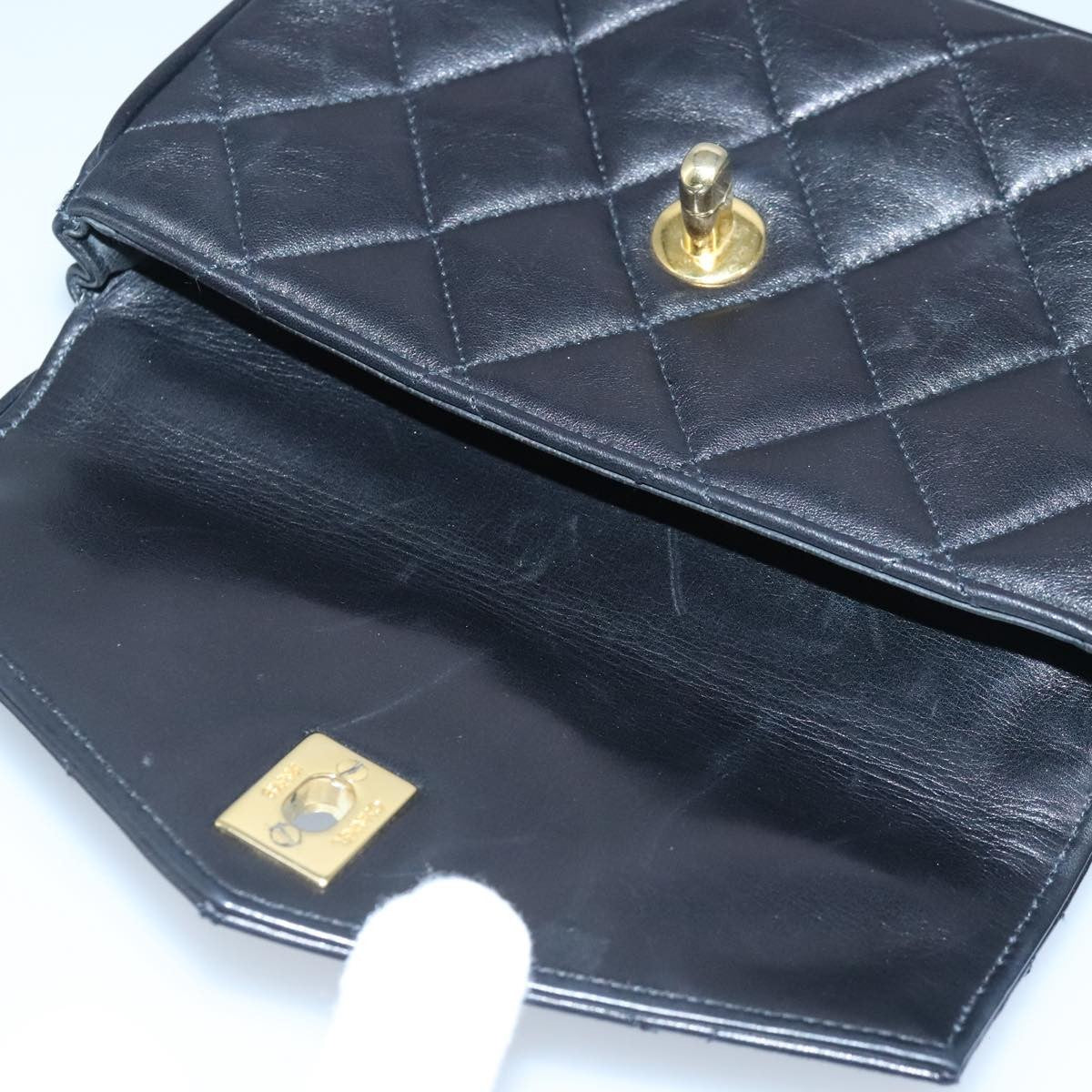 Chanel Vintage CC Flap Waist Bag Quilted Leather, BLACK, LEATHER, Clutche & pouche