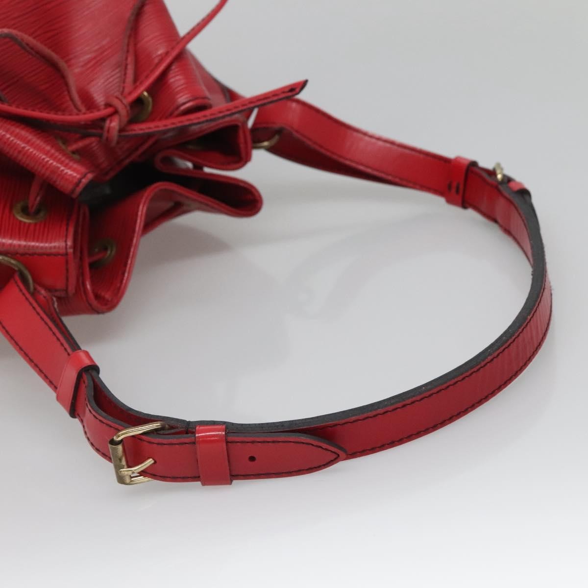 Louis Vuitton Noe Handbag Epi Leather, RED, LEATHER, Handbag