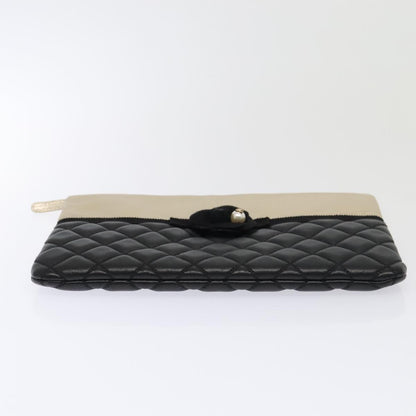 Chanel Pearl O Case Clutch Quilted Lambskin and Calfskin, BLACK, LEATHER, Clutche & pouche