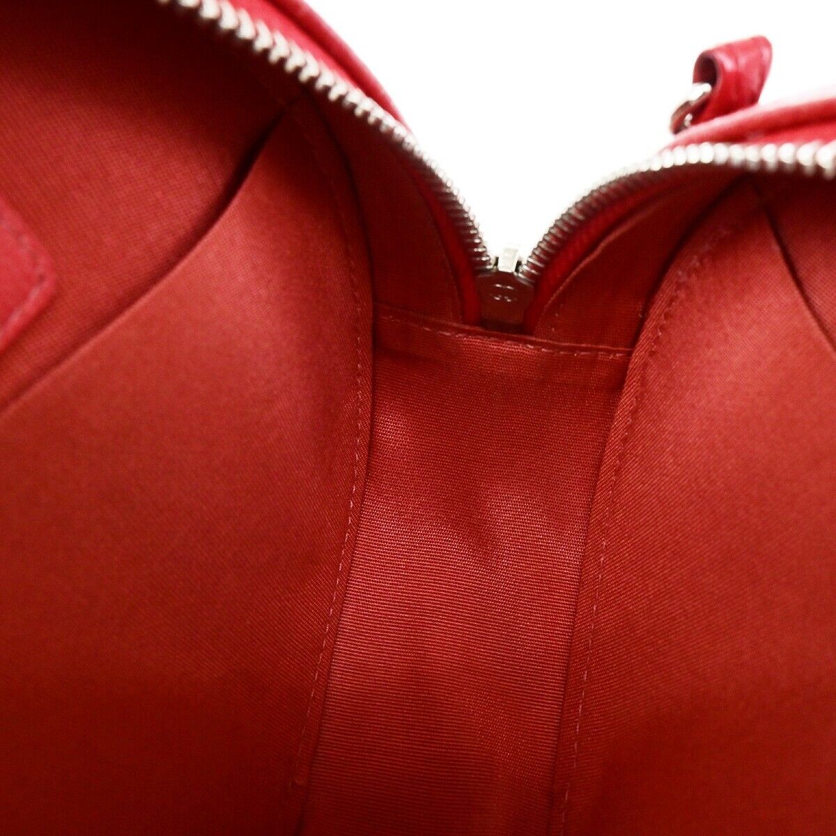 Chanel Pearl Crush Round Clutch with Chain Quilted Lambskin, PINK, LEATHER, Shoulder bag