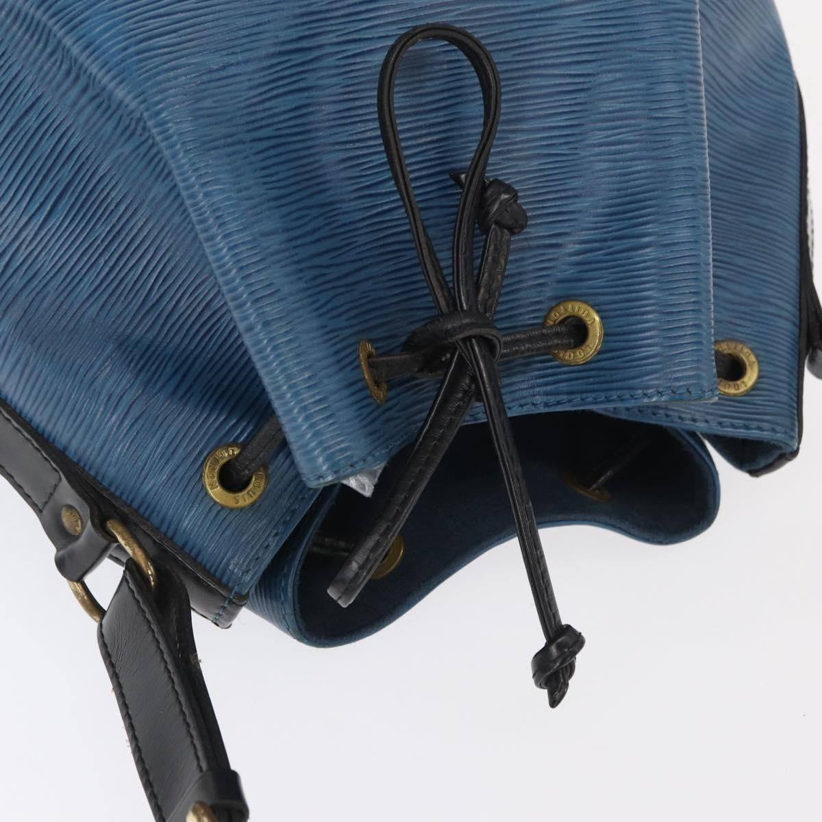 Louis Vuitton Petit Noe Handbag Epi Leather, BLACK, LEATHER, Shoulder bag