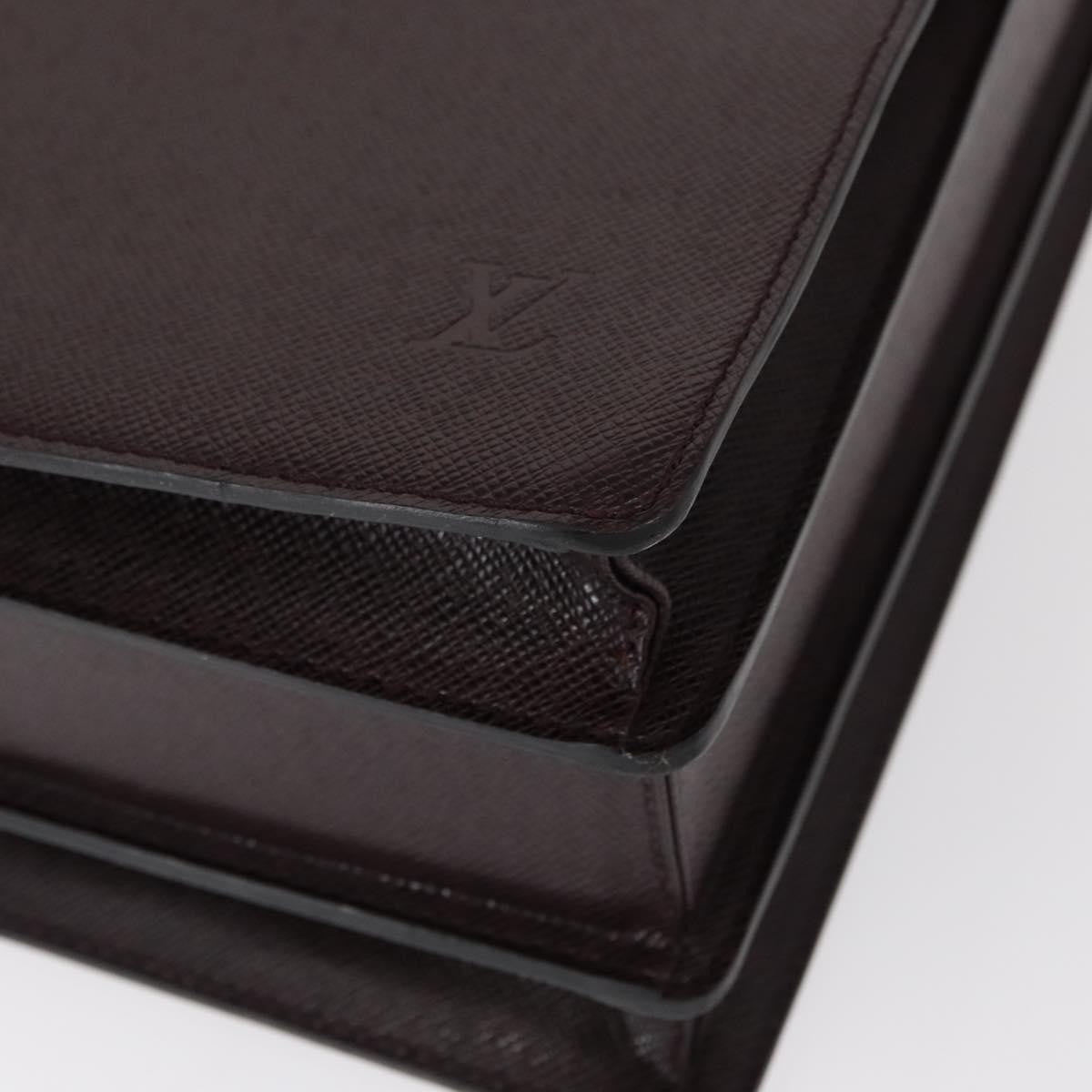 Louis Vuitton Pilot Briefcase Taiga Leather, BROWN, LEATHER, Briefcase