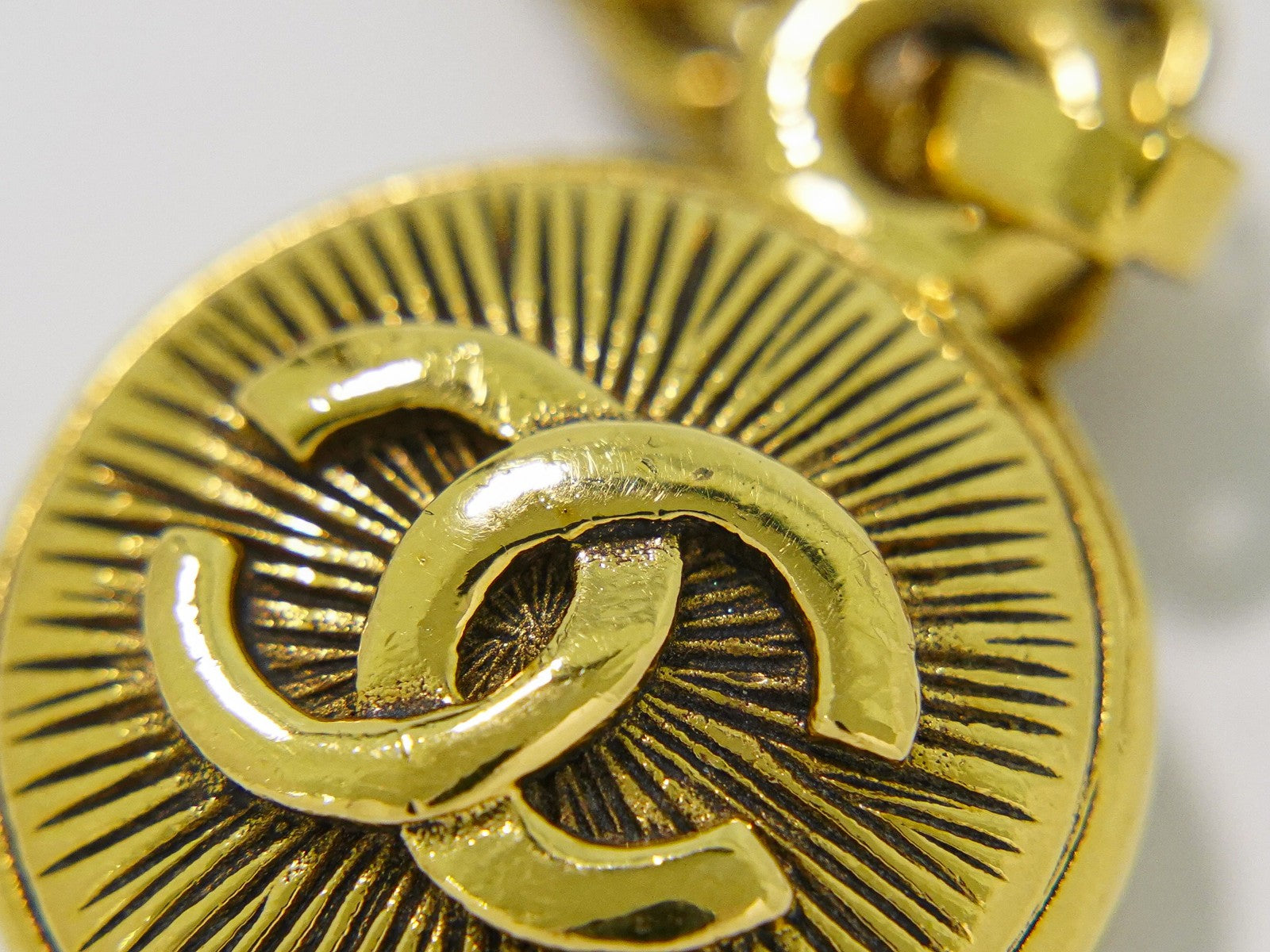 Chanel Vintage Medallion Necklace Metal, GOLD, GOLD_PLATED, Necklace