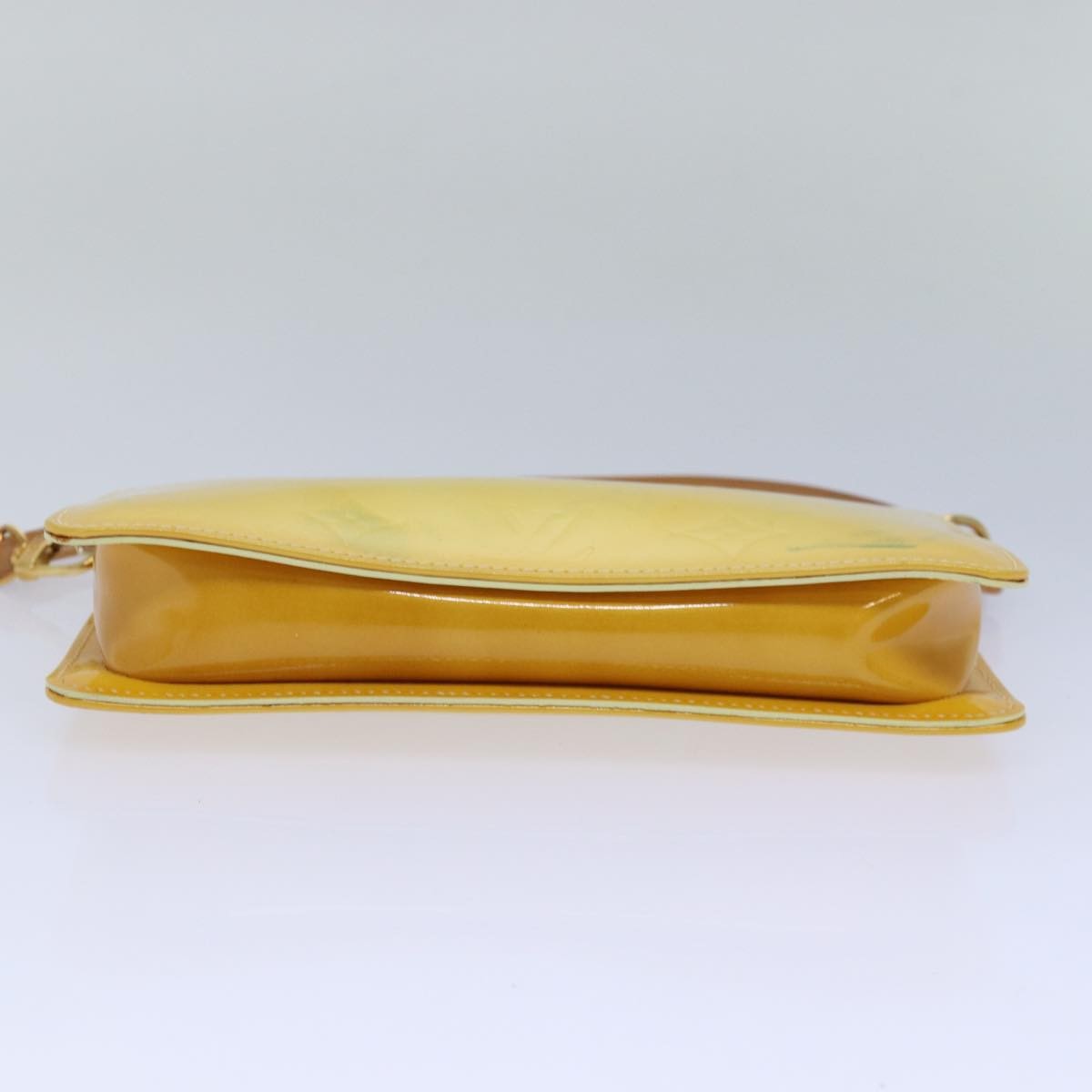 Louis Vuitton Lexington Pochette Monogram Vernis, YELLOW, PATENT_LEATHER, Clutche & pouche