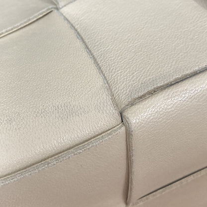 Bottega Veneta Cassette Bucket Bag Maxi Intrecciato Leather, BEIGE, LEATHER, Shoulder bag