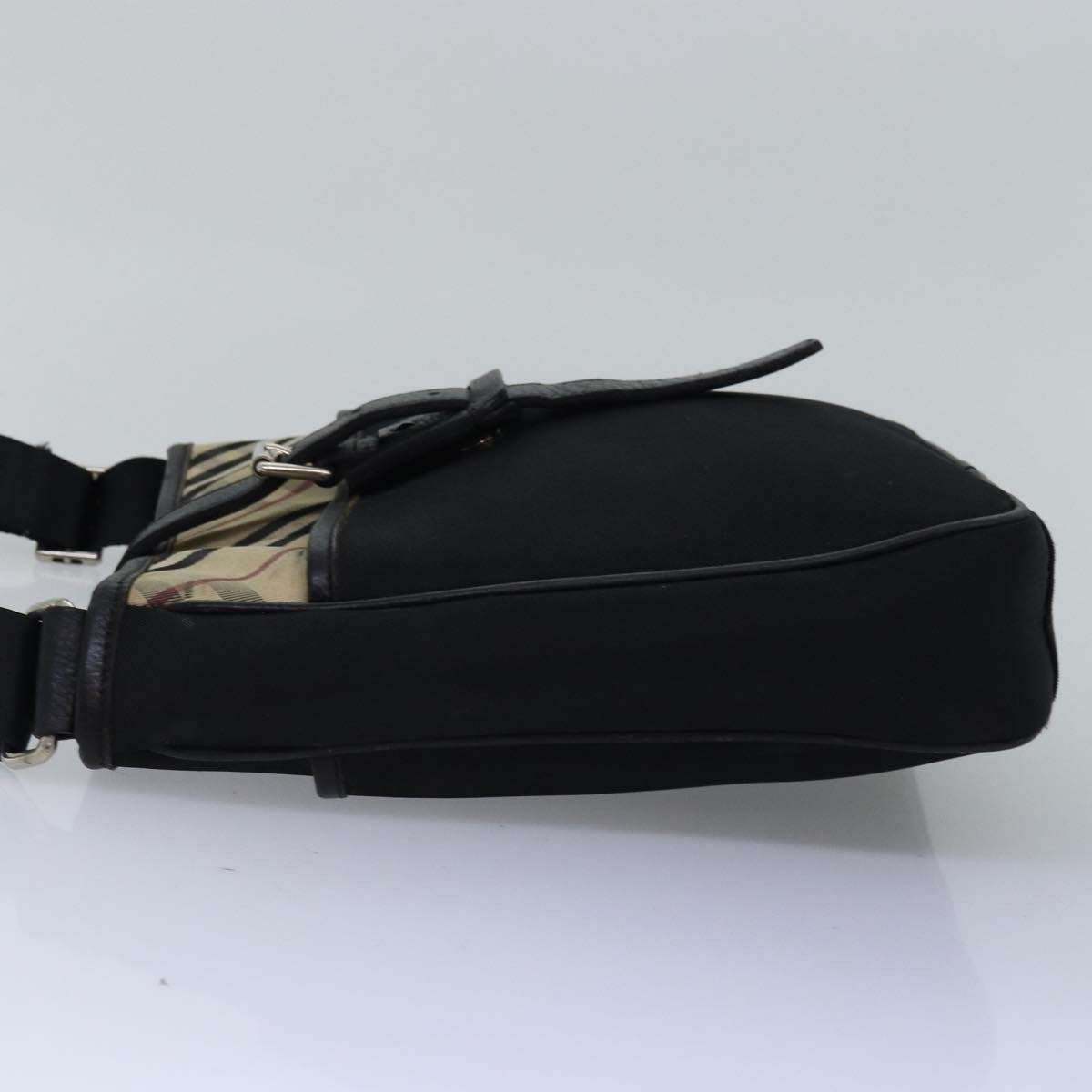 Burberry Front Pocket Flap Messenger Vintage Check Nylon and Nylon, BLACK, NYLON, Crossbody bag