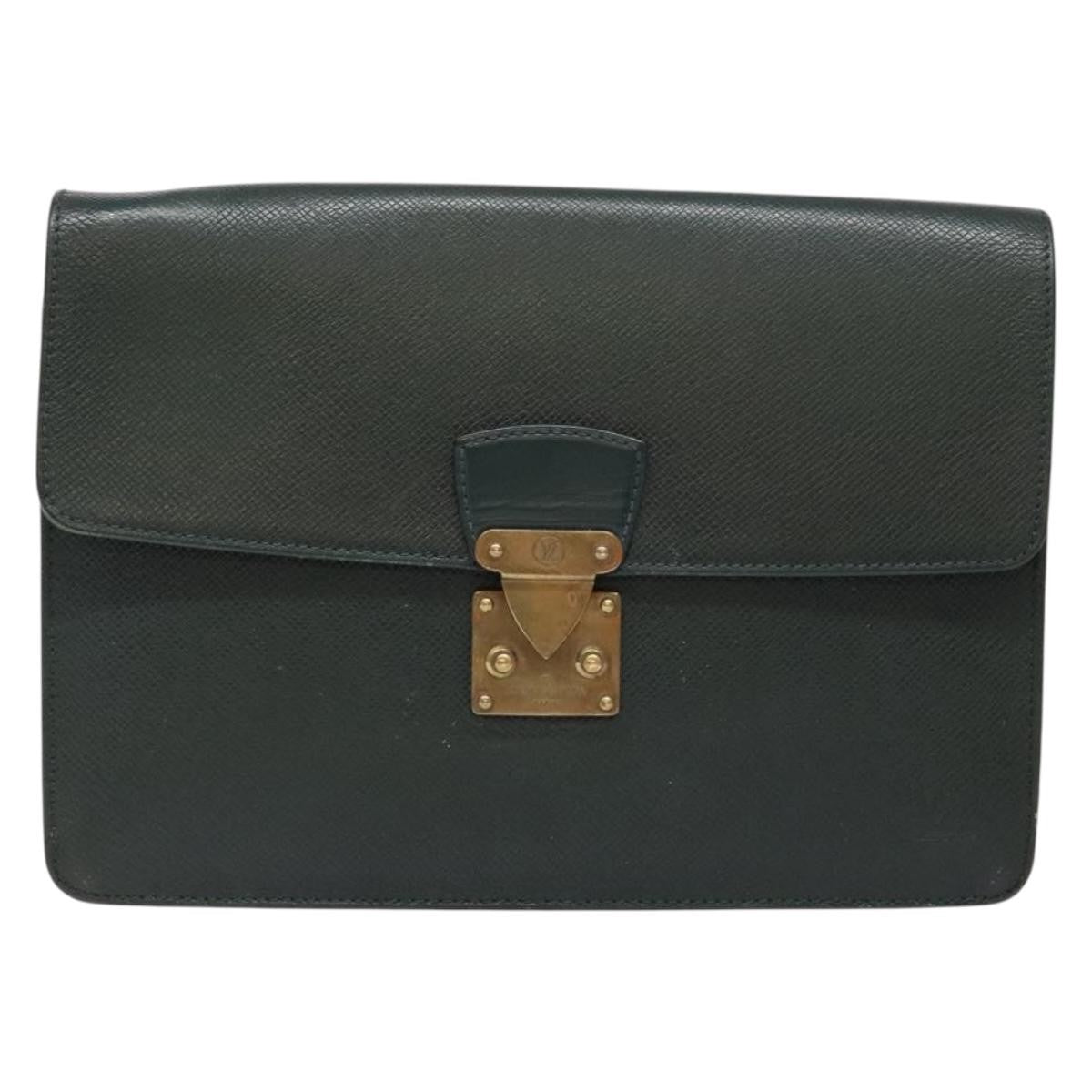 Louis Vuitton Kourad Pouch Taiga, GREEN, LEATHER, Clutche & pouche