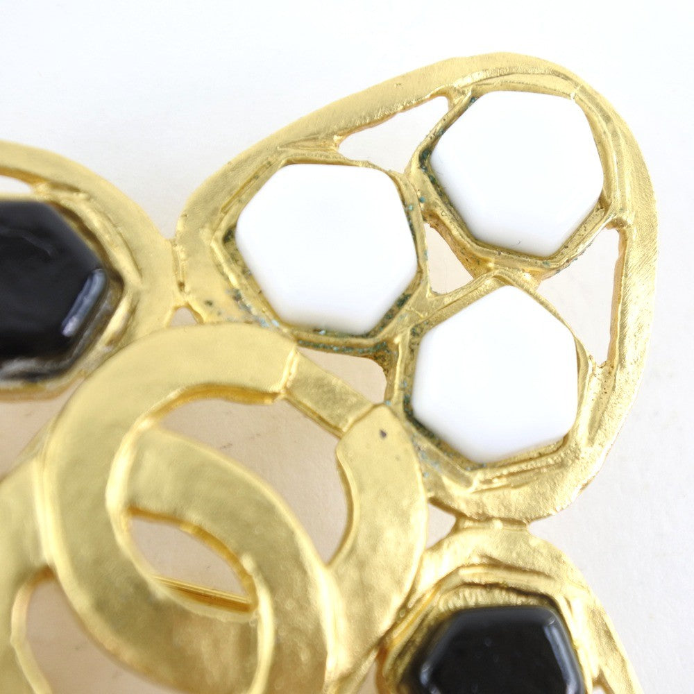 Chanel Vintage CC Brooch Metal, GOLD, GOLD_PLATED, Brooch