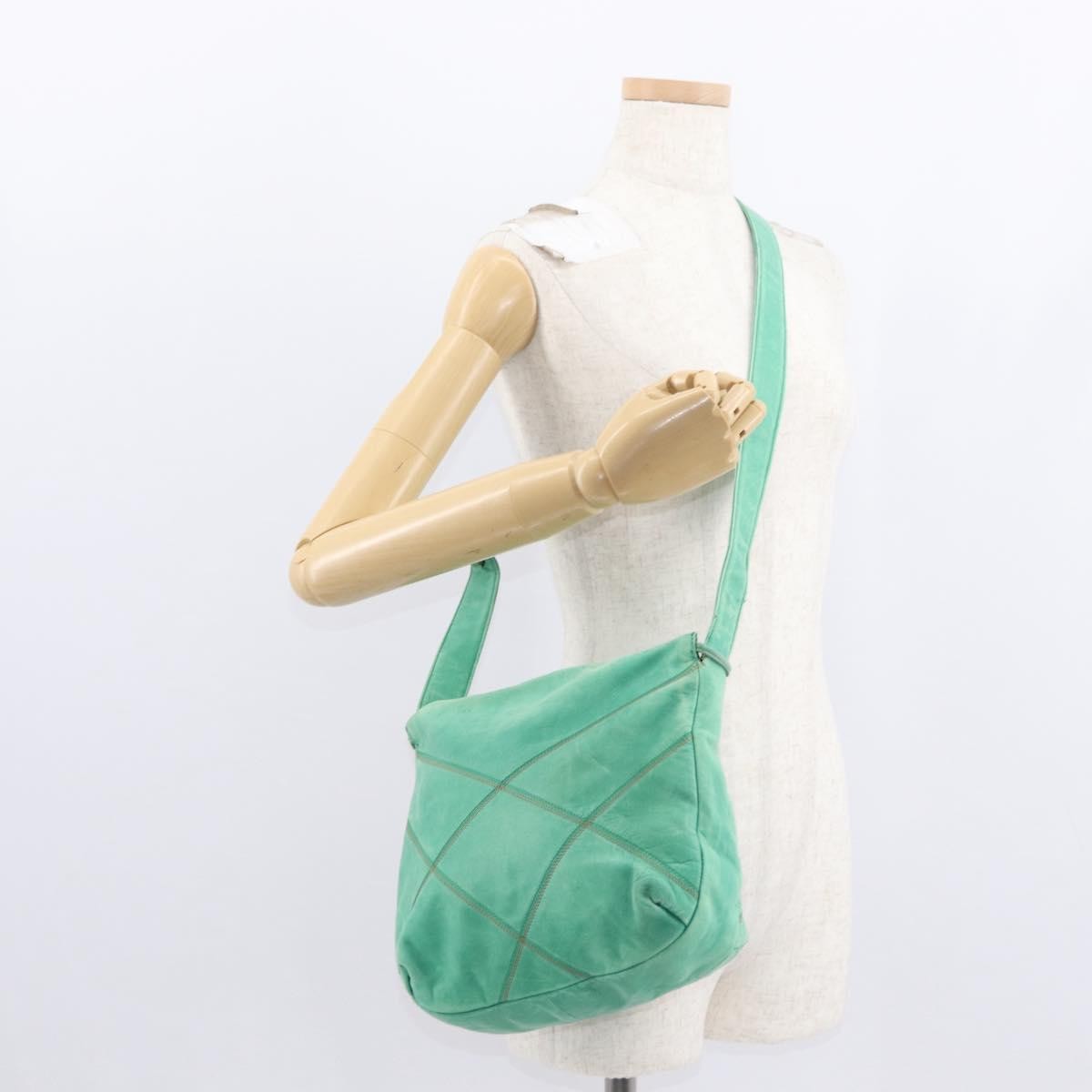 Loewe Vintage Shoulder Bag Leather, GREEN, LEATHER, Shoulder bag