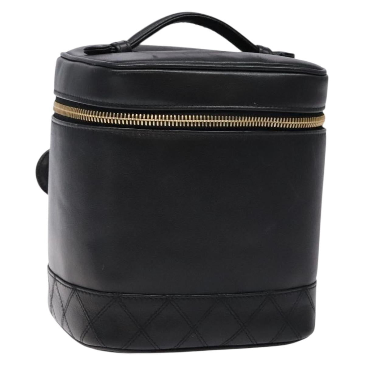 Chanel Vintage Timeless Cosmetic Case Caviar, BLACK, LEATHER, Toiletry Case