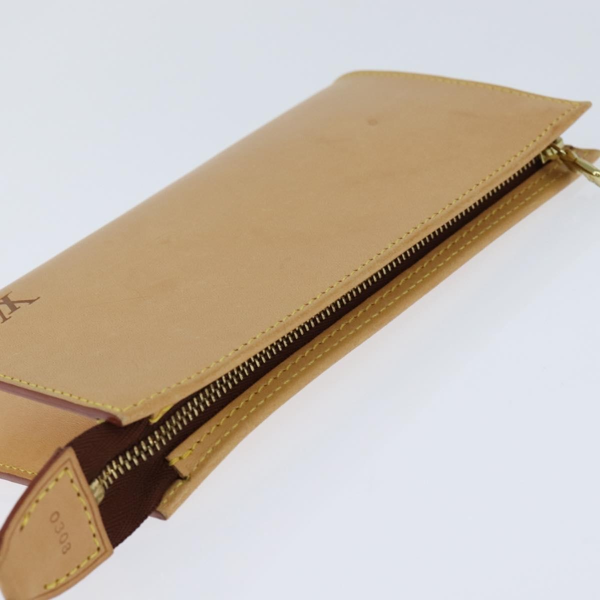 Louis Vuitton Pochette Accessoires Nomad Leather, BEIGE, LEATHER, Clutche & pouche