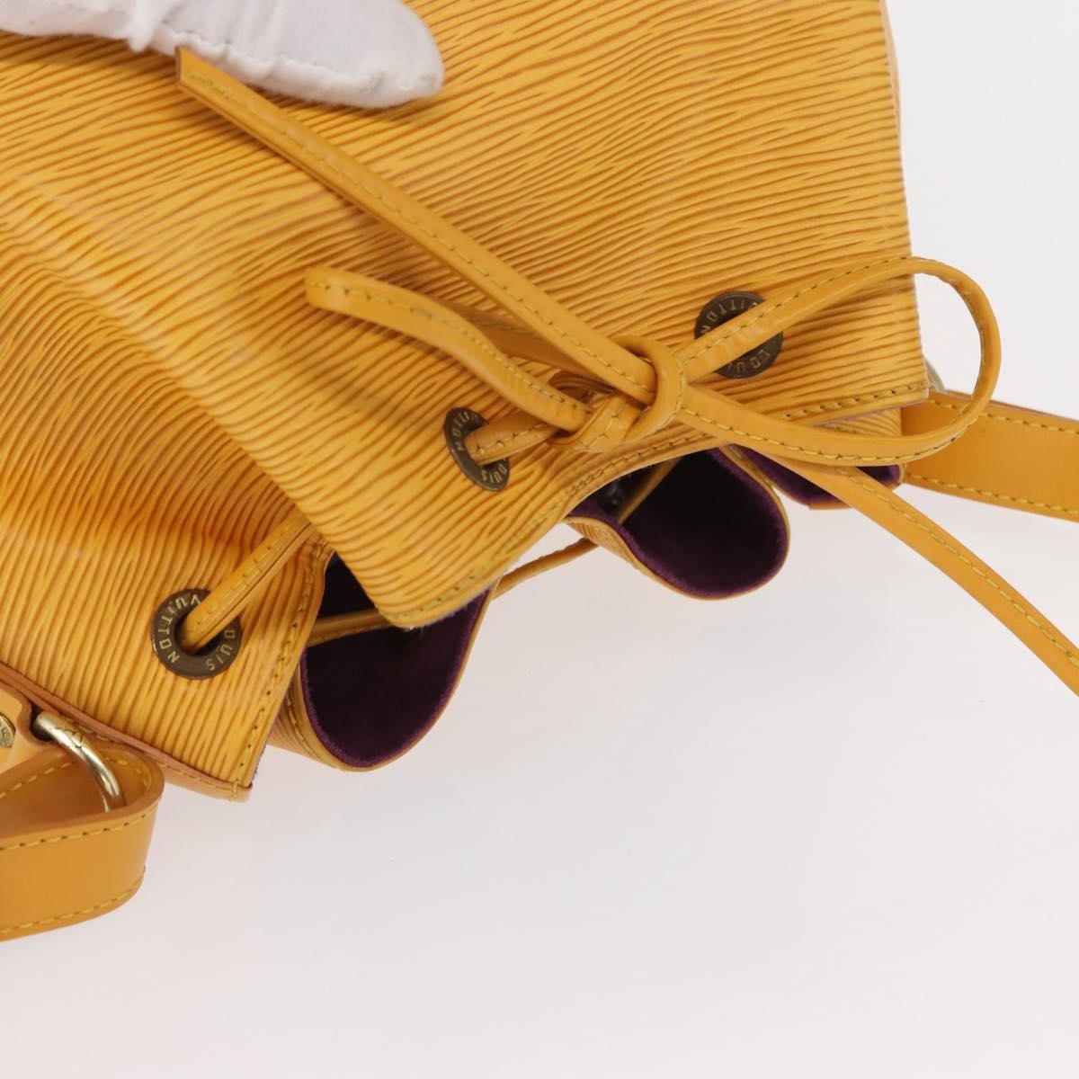 Louis Vuitton Noe Handbag Epi Leather, YELLOW, LEATHER, Shoulder bag