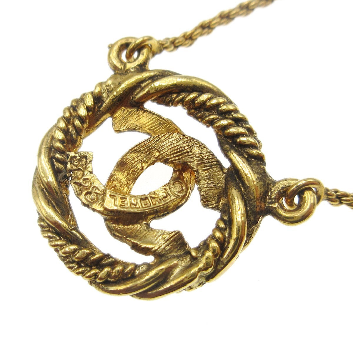 Chanel CC Round Pendant Necklace Metal, GOLD, GOLD_PLATED, Necklace