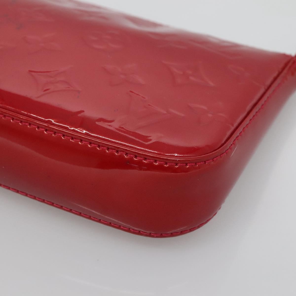 Louis Vuitton Pochette Accessoires vernis, RED, PATENT_LEATHER, Clutche & pouche