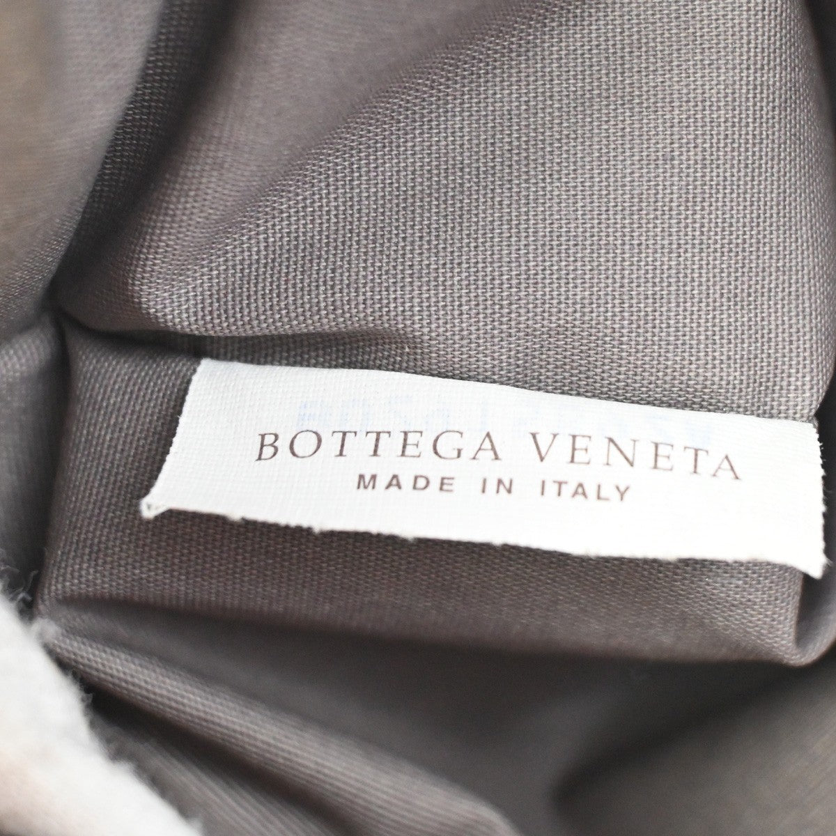 Bottega Veneta Flat Messenger Bag Intrecciato Nappa, Red, Leather, Shoulder Bag