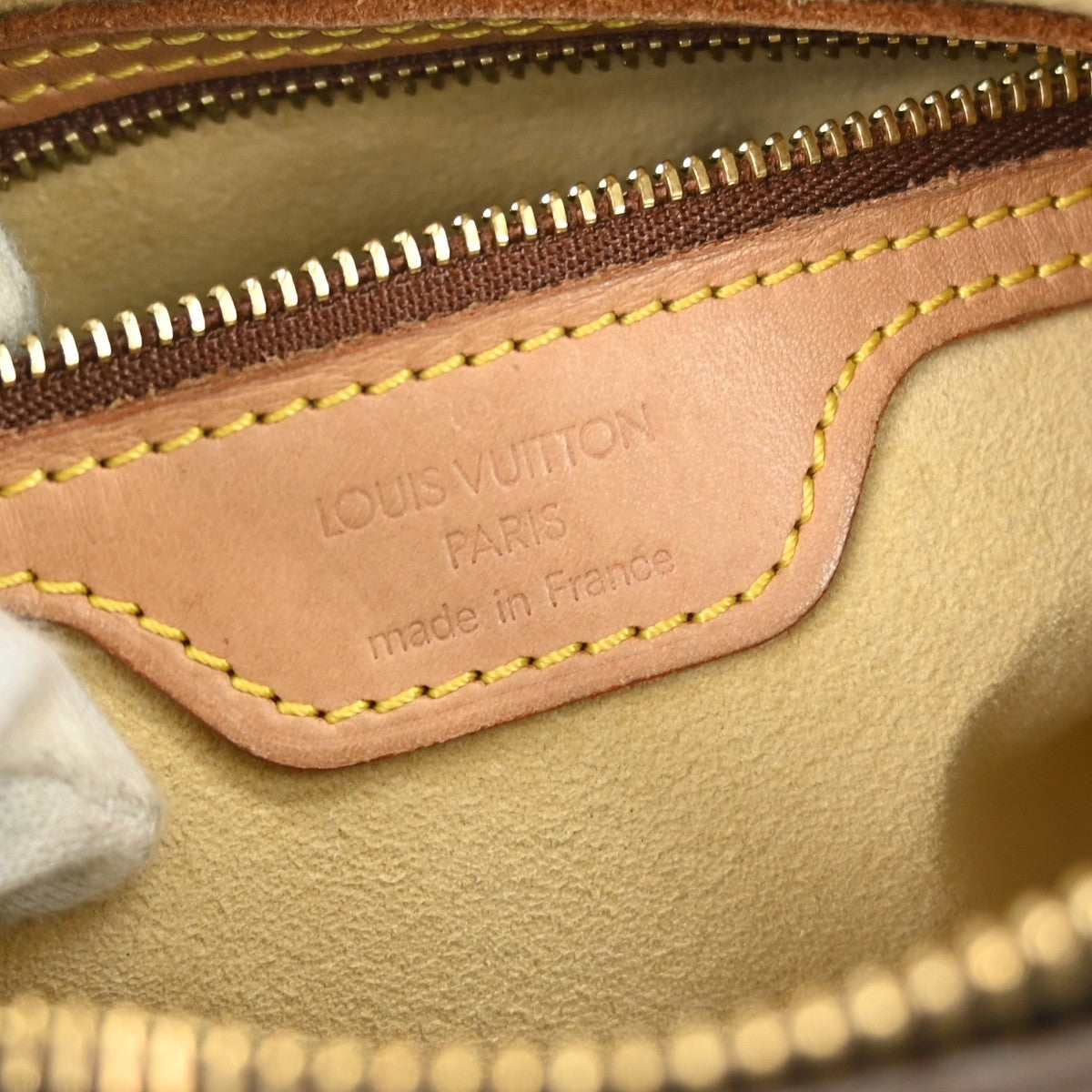 Louis Vuitton Monogram Looping Handbag Monogram Canvas, Brown, Canvas, Handbag