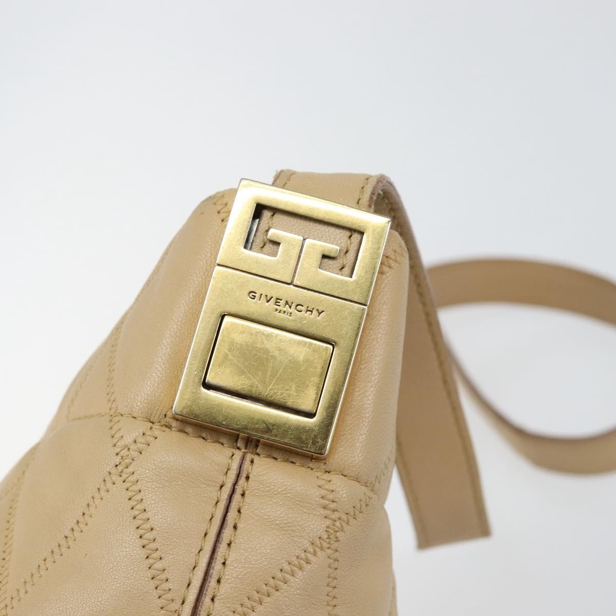 Givenchy GV Bucket Bag Quilted Leather, BEIGE, LEATHER, Shoulder bag
