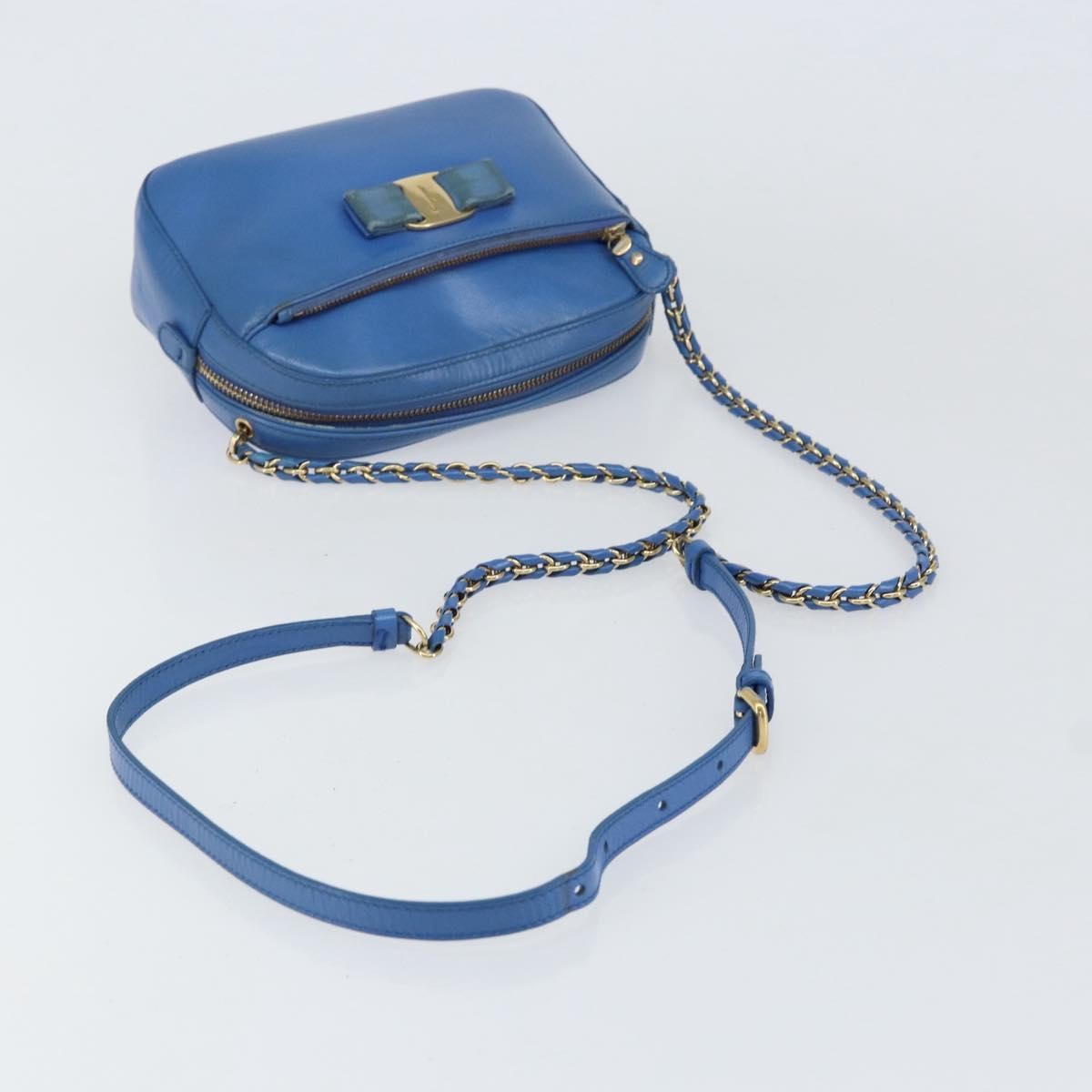 Salvatore Ferragamo Vala Chain Shoulder bag Leather, BLUE, LEATHER, Shoulder bag