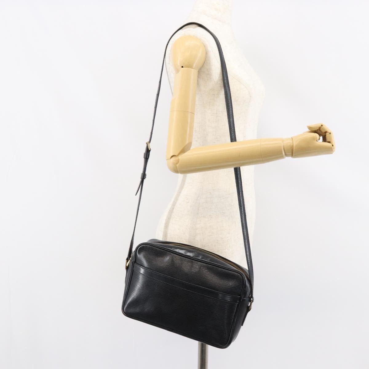 Louis Vuitton Trocadero Handbag Epi Leather, BLACK, LEATHER, Shoulder bag