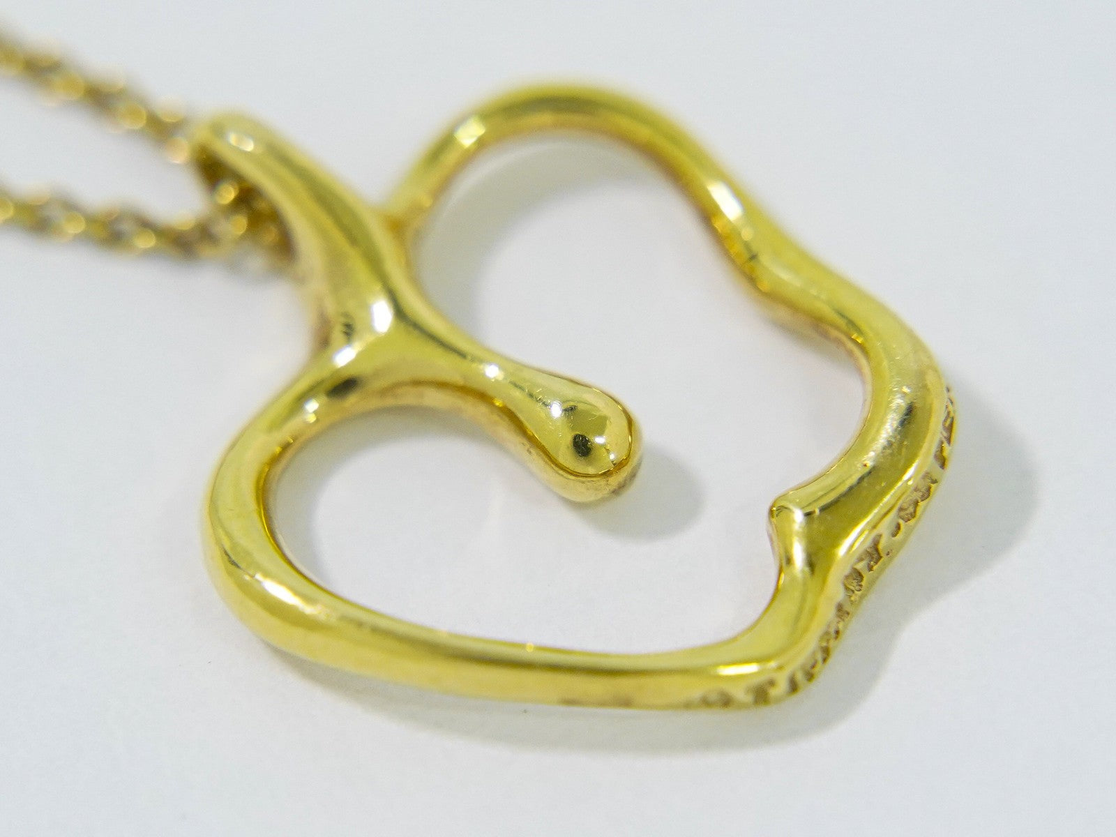 Tiffany & Co. Elsa Peretti Apple Pendant Necklace 18K Yellow Gold, GOLD, YELLOW_GOLD, Necklace