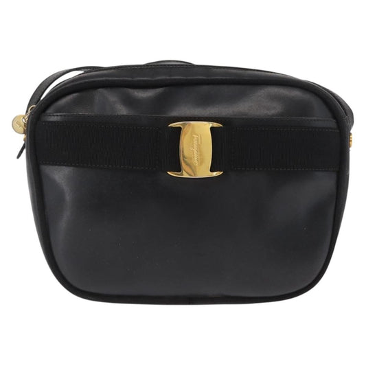 Salvatore Ferragamo Vara Bow camera Shoulder Bag Leather, BLACK, LEATHER, Shoulder bag
