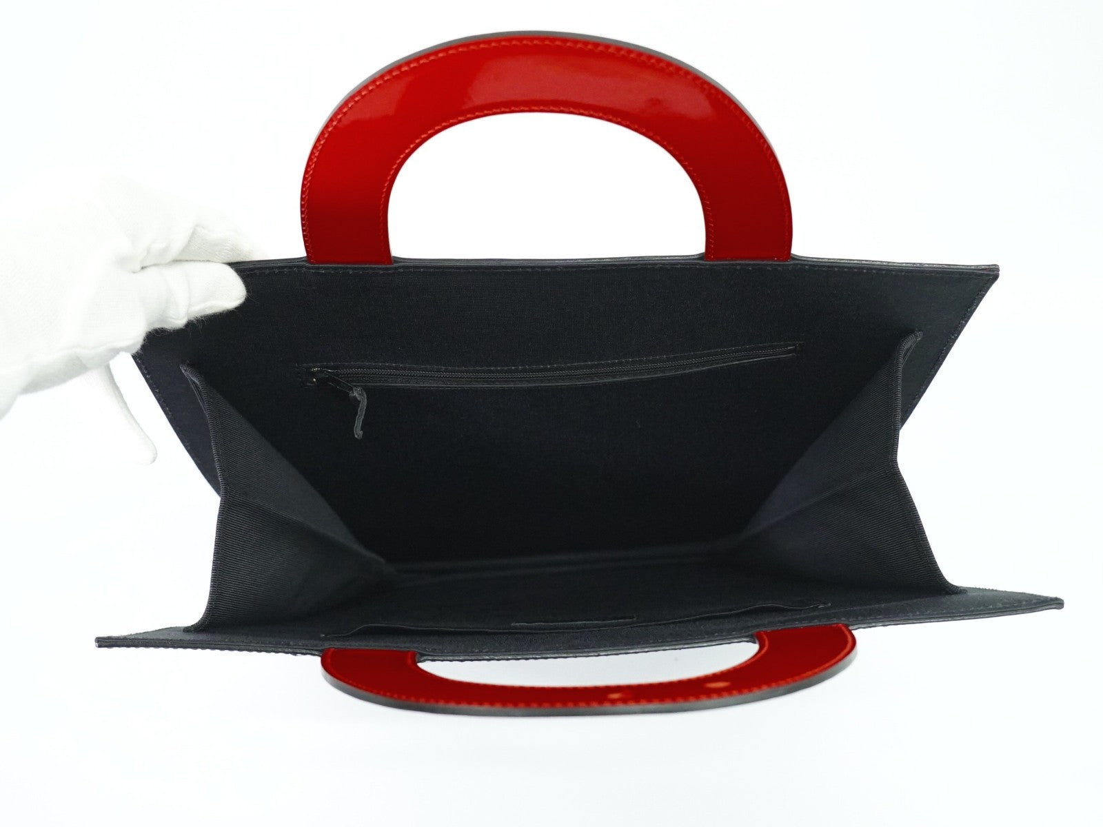 Chanel Vintage Portrait Tote Printed Leather and Quilted Patent, BLACK, PATENT_LEATHER, Tote bag