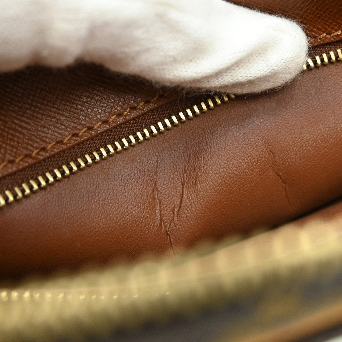 Louis Vuitton Marly Dragonne Clutch Monogram Canvas, BROWN, CANVAS, Clutche & pouche