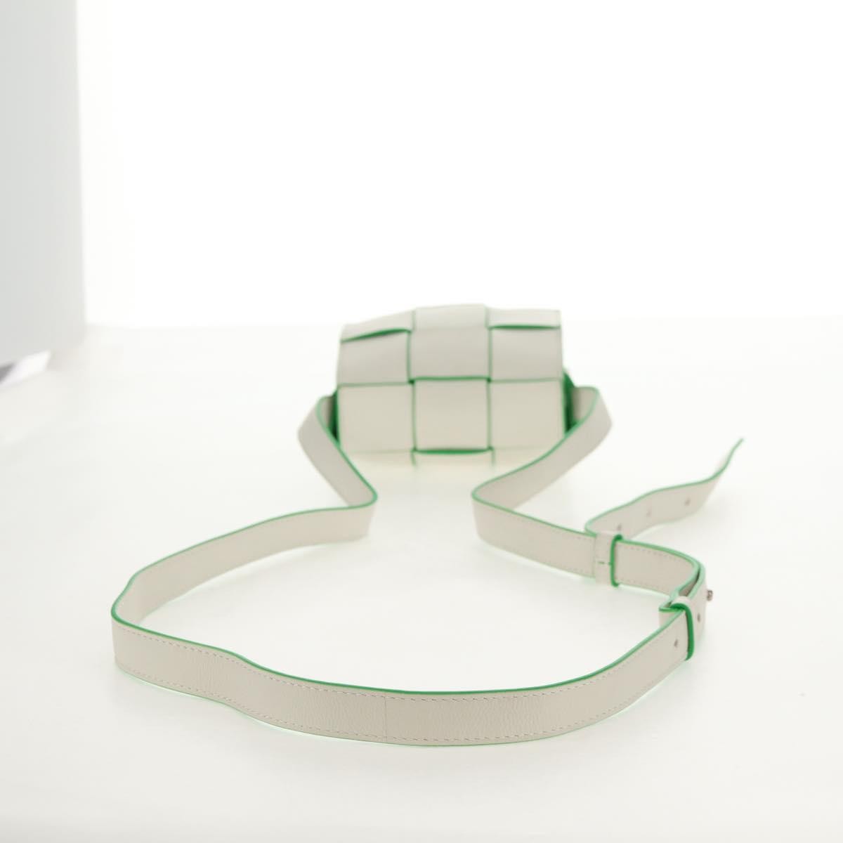 Bottega Veneta Cassette Crossbody Bag Maxi Intrecciato Leather, WHITE, LEATHER, Shoulder bag