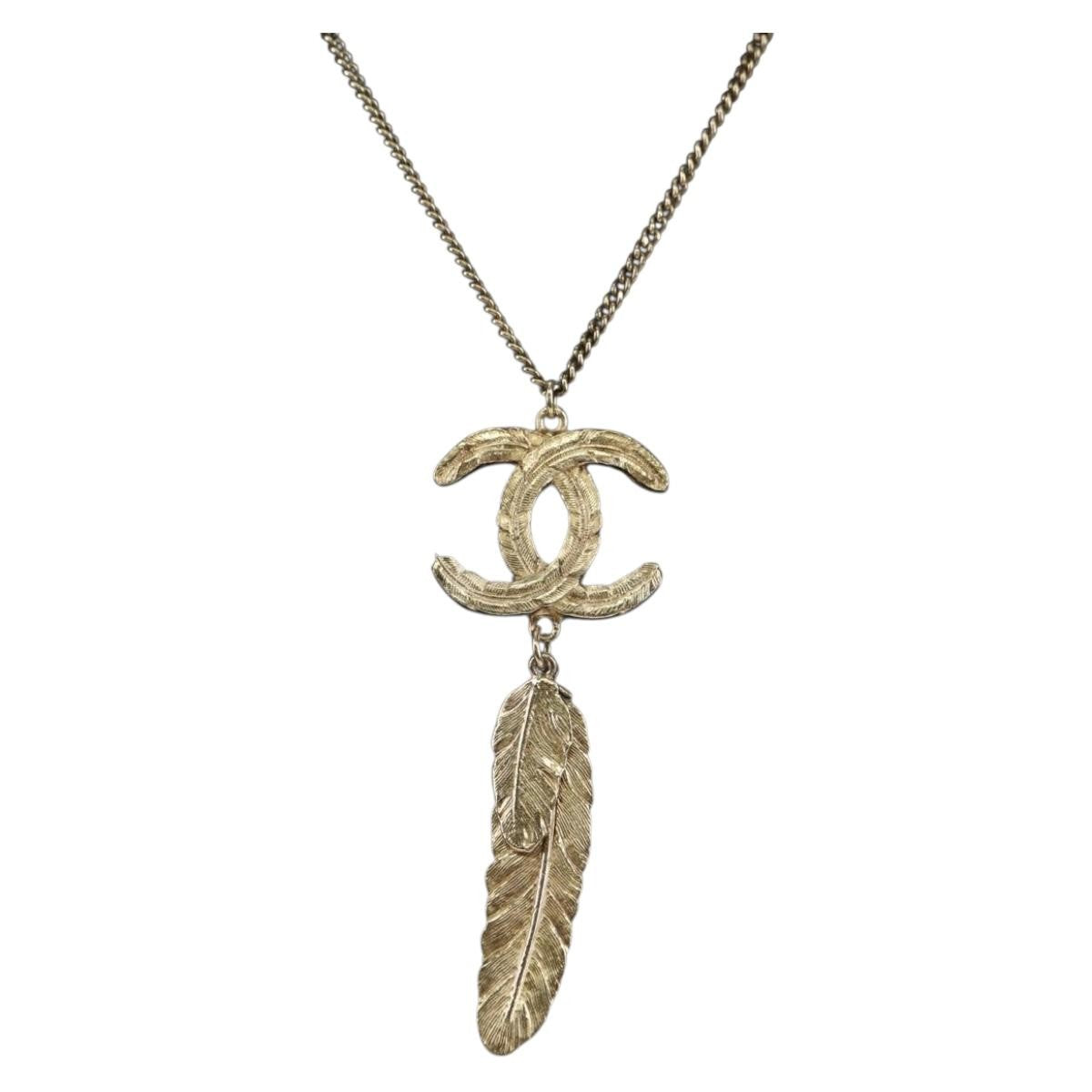 Chanel Feather CC Pendant Necklace Metal, Gold, Metal, Necklace