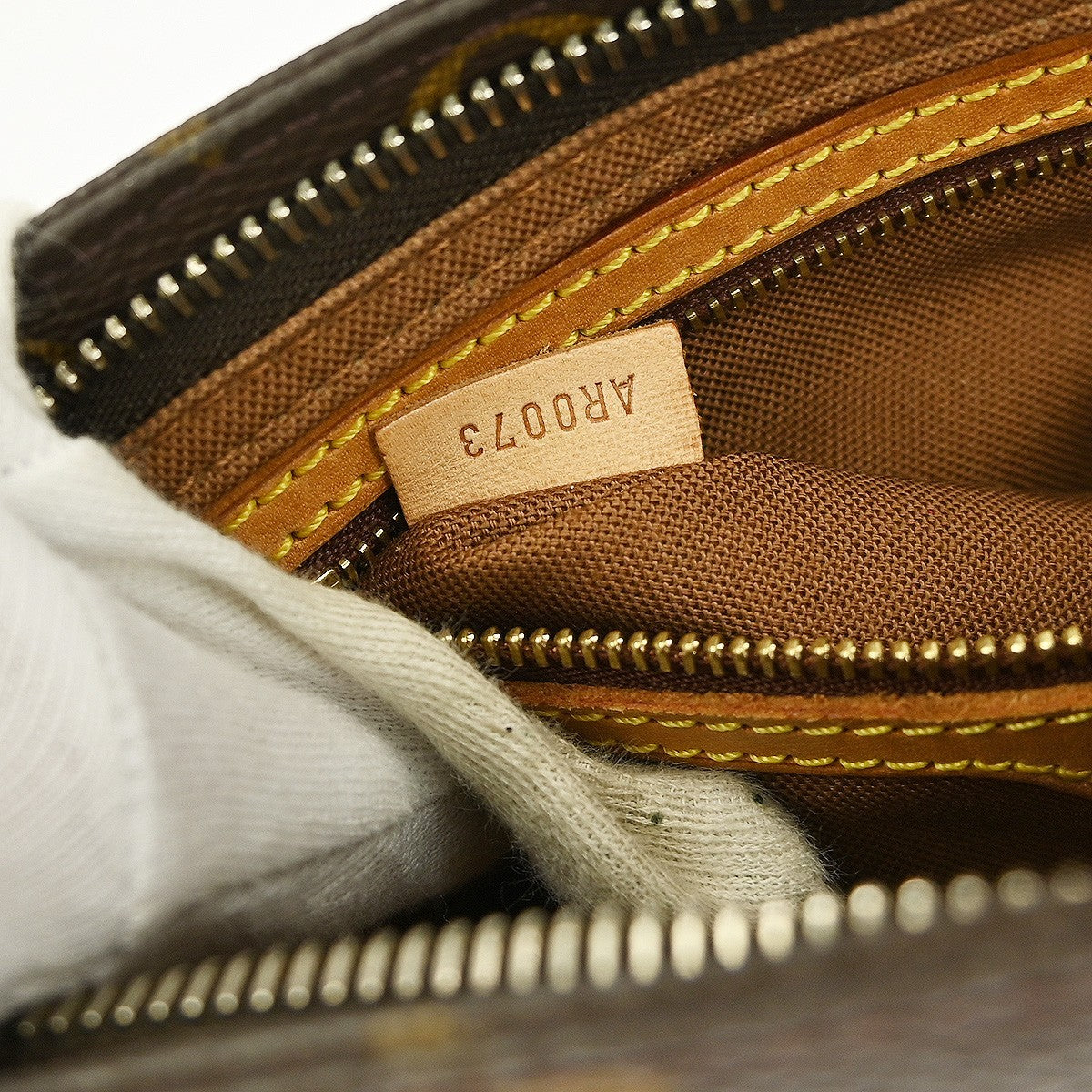 Louis Vuitton Trotteur Handbag Monogram Canvas, BROWN, CANVAS, Shoulder bag