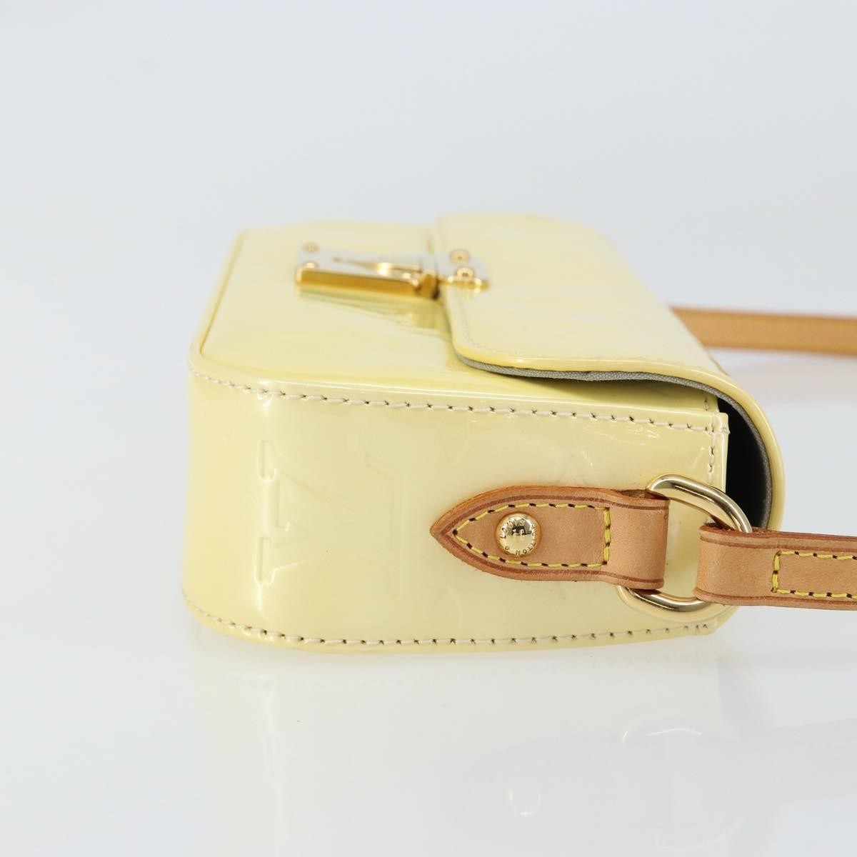 Louis Vuitton Malibu Street Handbag Monogram Vernis, BEIGE, PATENT_LEATHER, Clutche & pouche