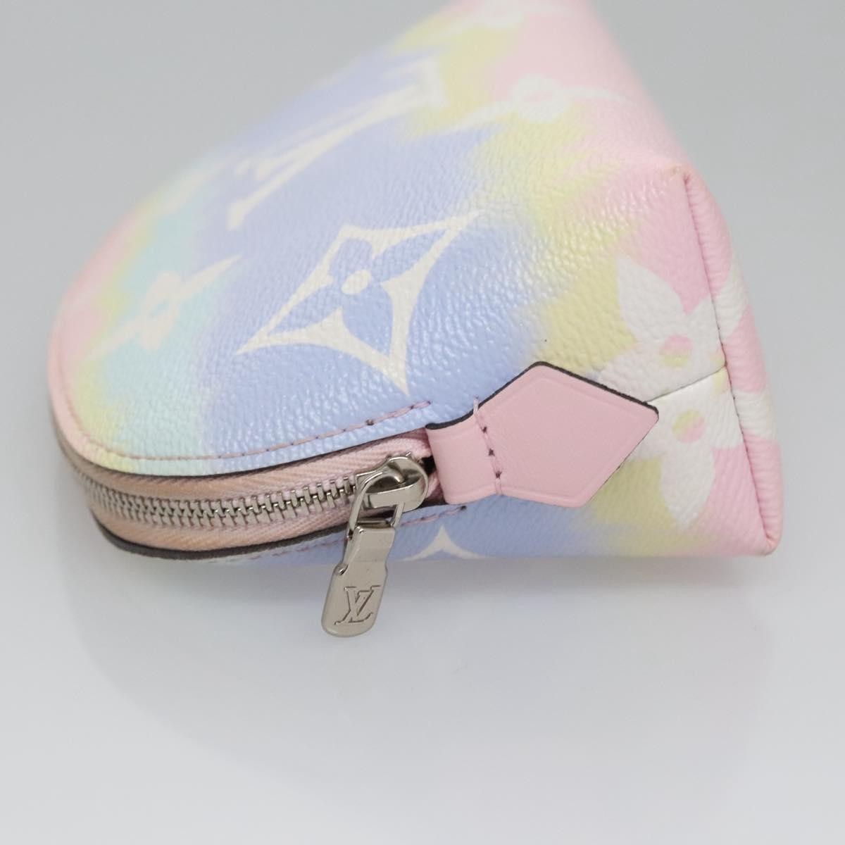 Louis Vuitton Cosmetic Pouch Spring in the City Monogram Giant Canvas, MULTICOLOUR, CANVAS, Clutche & pouche