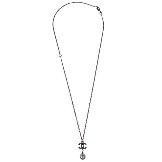 Chanel Vintage CC Pendant Necklace Metal, BLACK, METAL, Necklace