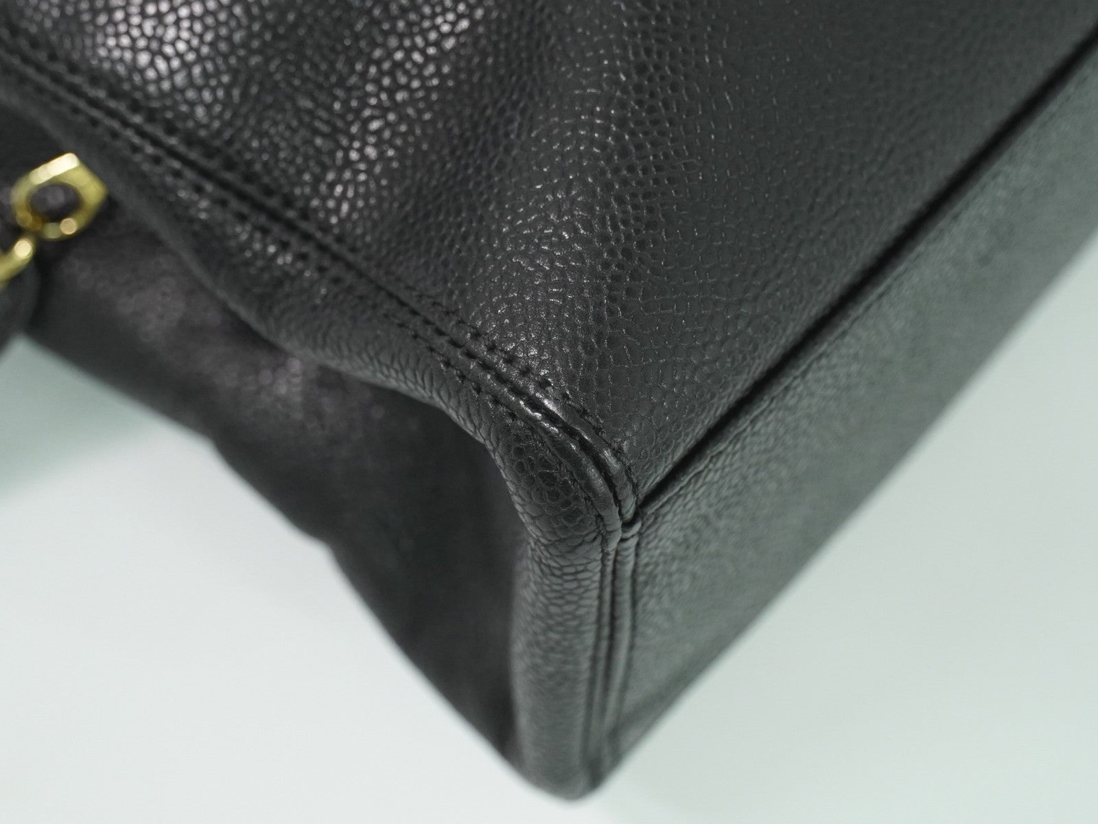 Chanel Vintage Logo Chain Tote Caviar, BLACK, LEATHER, Tote bag