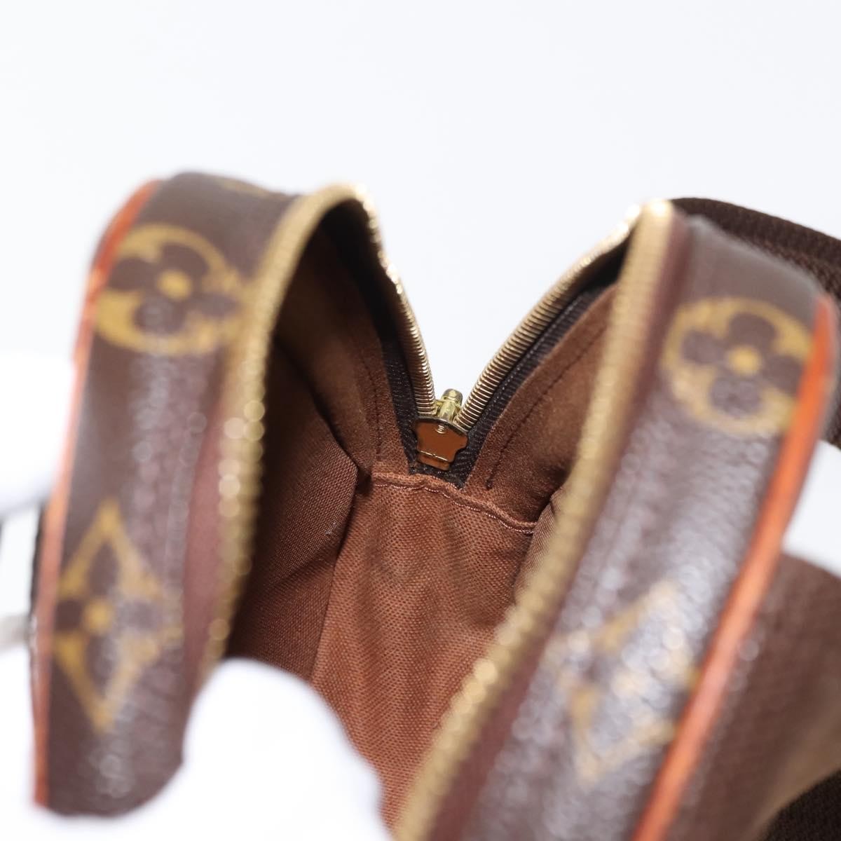 Louis Vuitton Pochette Gange Monogram Canvas, BROWN, CANVAS, Clutche & pouche