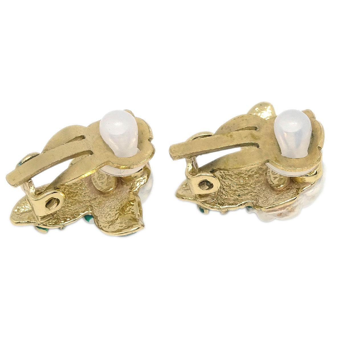 Chanel Vintage CC Camellia Clip-On Earrings Metal, GOLD, GOLD_PLATED, Earrings