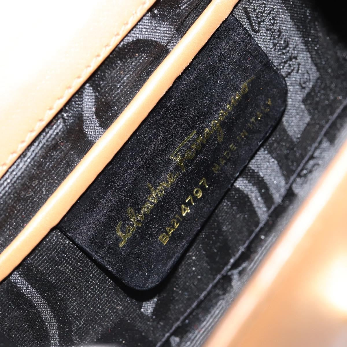 Salvatore Ferragamo Gancini Shoulder Bag Leather, BROWN, LEATHER, Shoulder bag