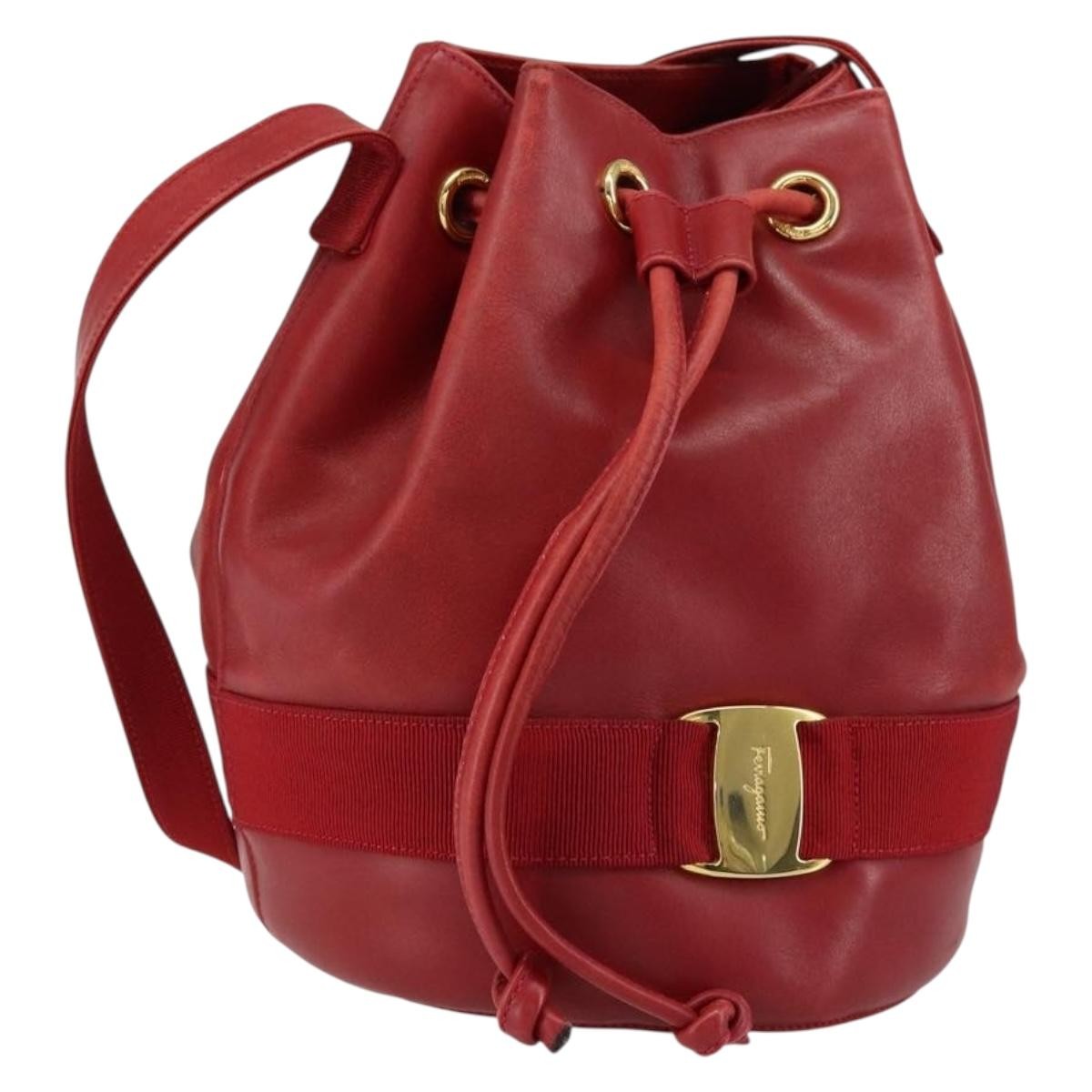Salvatore Ferragamo Vala Shoulder Bag Leather, RED, LEATHER, Shoulder bag