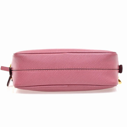 Salvatore Ferragamo Gancini Shoulder Bag Leather, Pink, Leather, Shoulder Bag