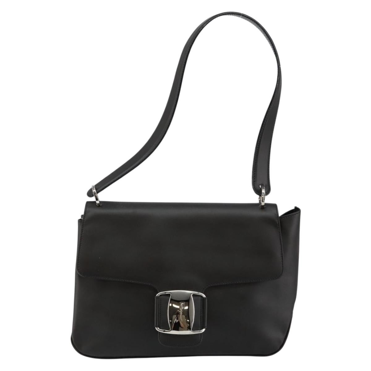 Salvatore Ferragamo Vala Shoulder Bag Leather, BLACK, LEATHER, Shoulder bag