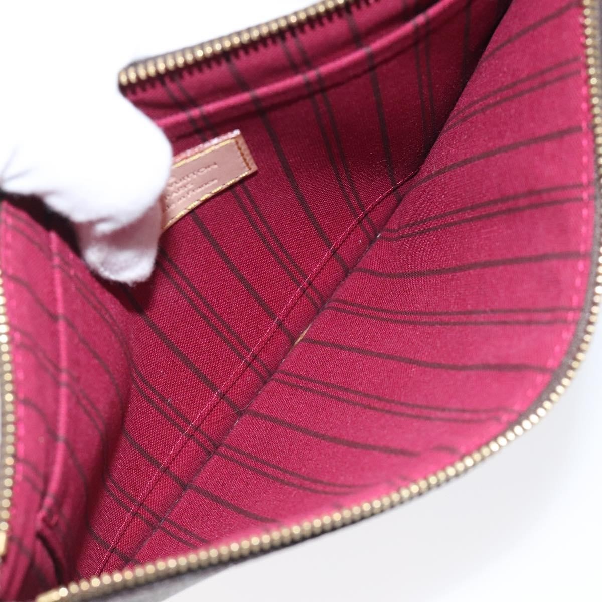 Louis Vuitton Neverfull Pochette Monogram Canvas, BROWN, CANVAS, Clutche & pouche