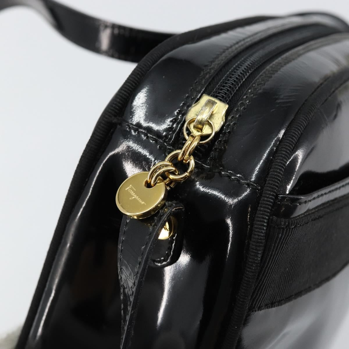 Salvatore Ferragamo Vala Shoulder Bag Patent Leather, BLACK, PATENT_LEATHER, Shoulder bag