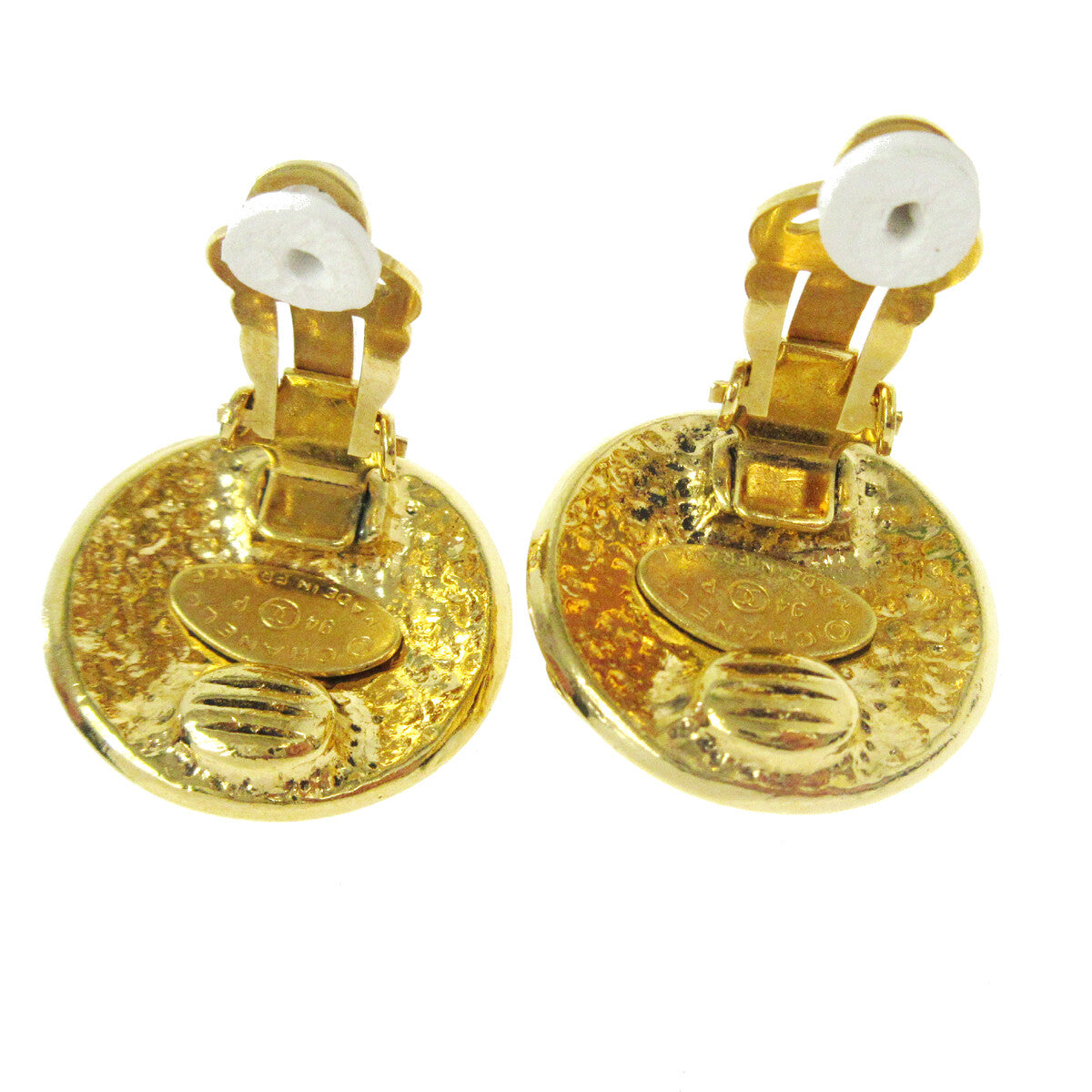 Chanel CC Button Clip-On Earrings Metal, GOLD, GOLD_PLATED, Earrings