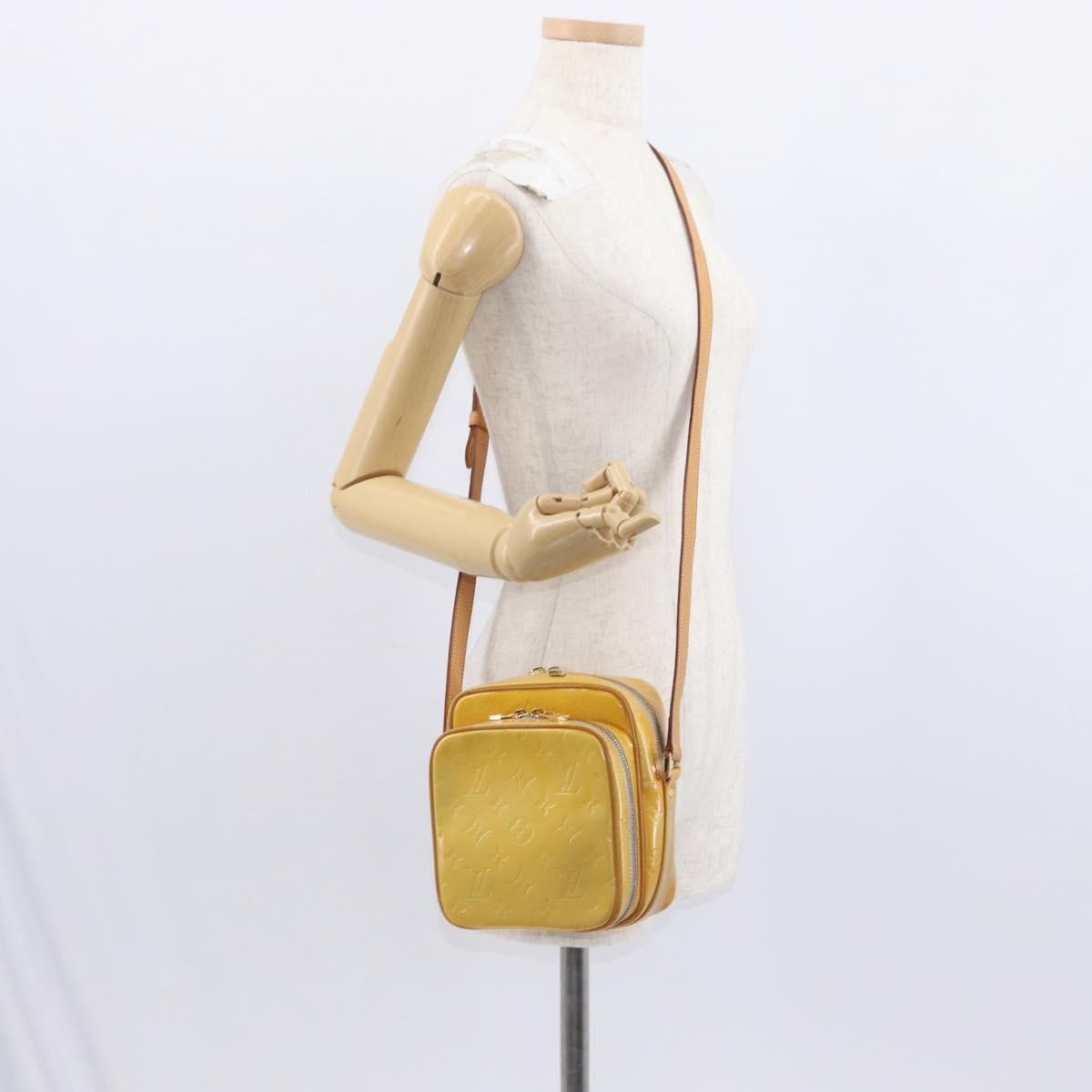 Louis Vuitton Wooster Handbag Monogram Vernis, YELLOW, PATENT_LEATHER, Shoulder bag