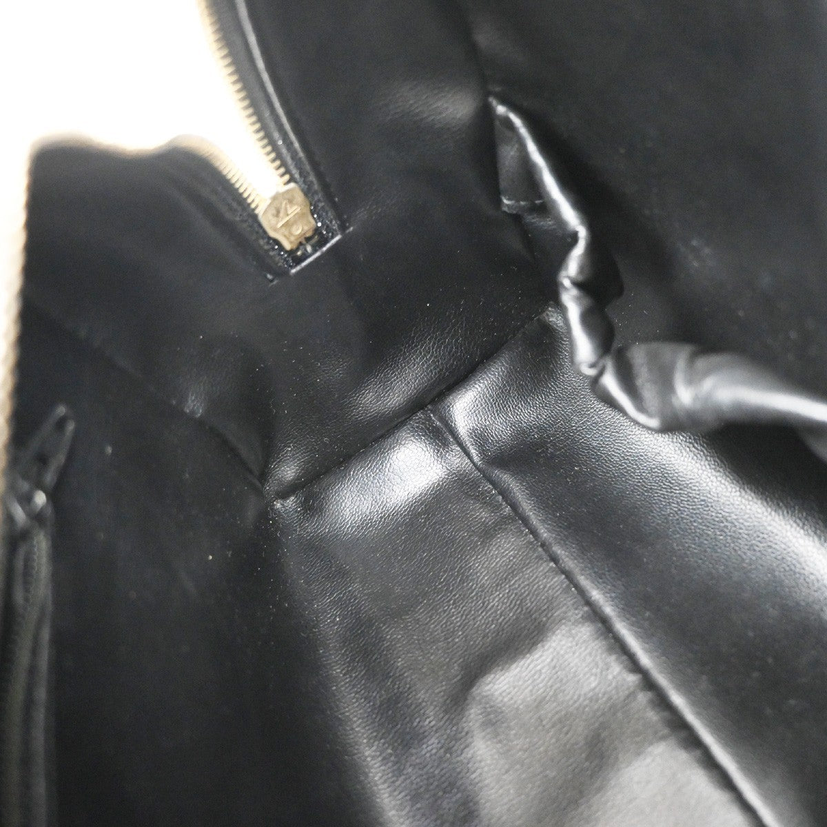 Chanel Vintage Diamond CC Camera Bag Quilted Caviar, BLACK, LEATHER, Clutche & pouche