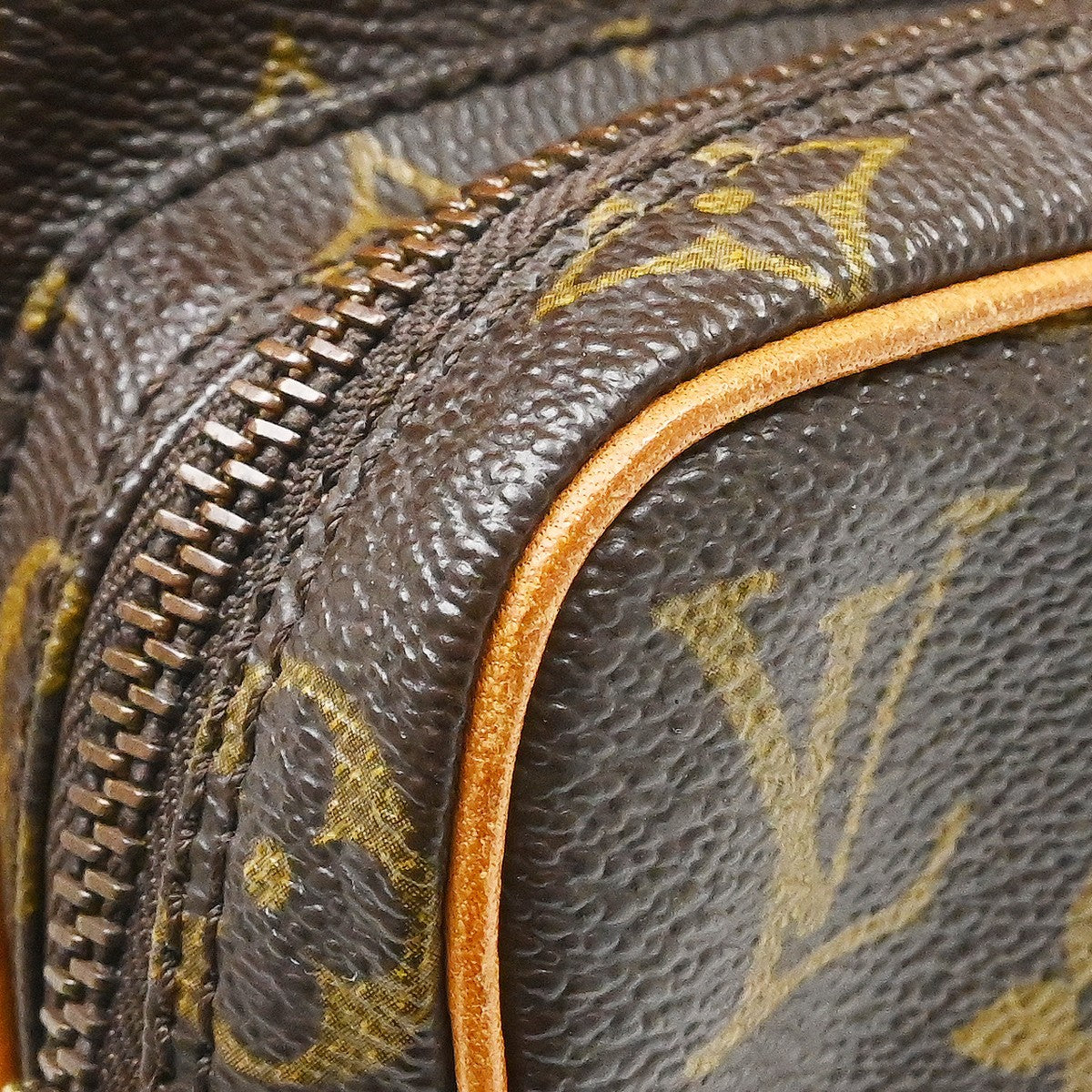 Louis Vuitton Amazone Bag Monogram Canvas, Brown, Canvas, Shoulder Bag