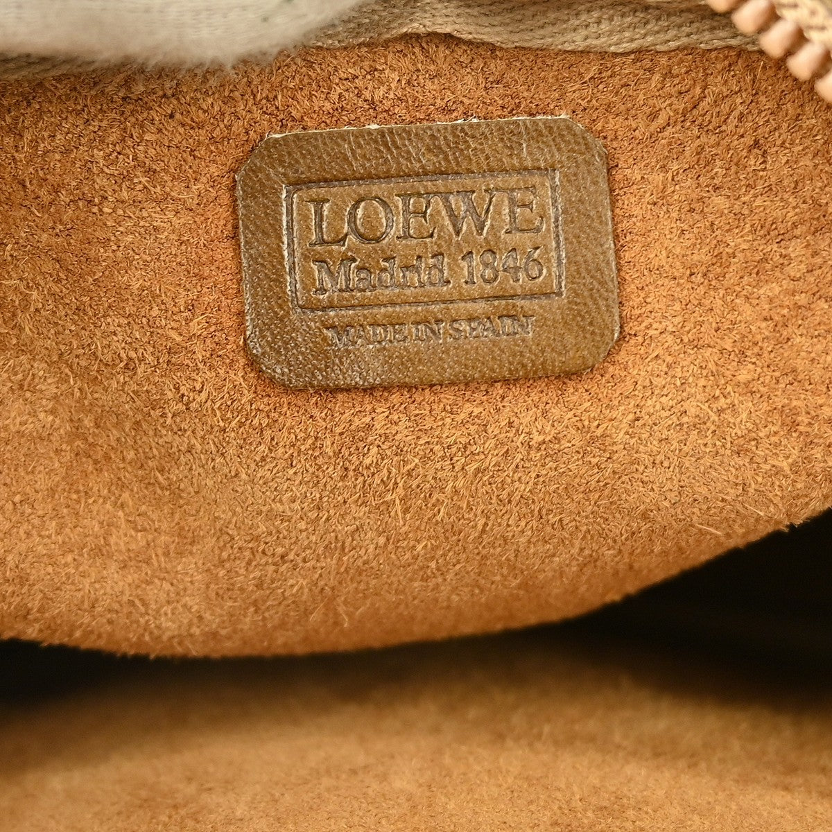 Loewe Anagram Shoulder Bag Leather, BROWN, LEATHER, Shoulder bag