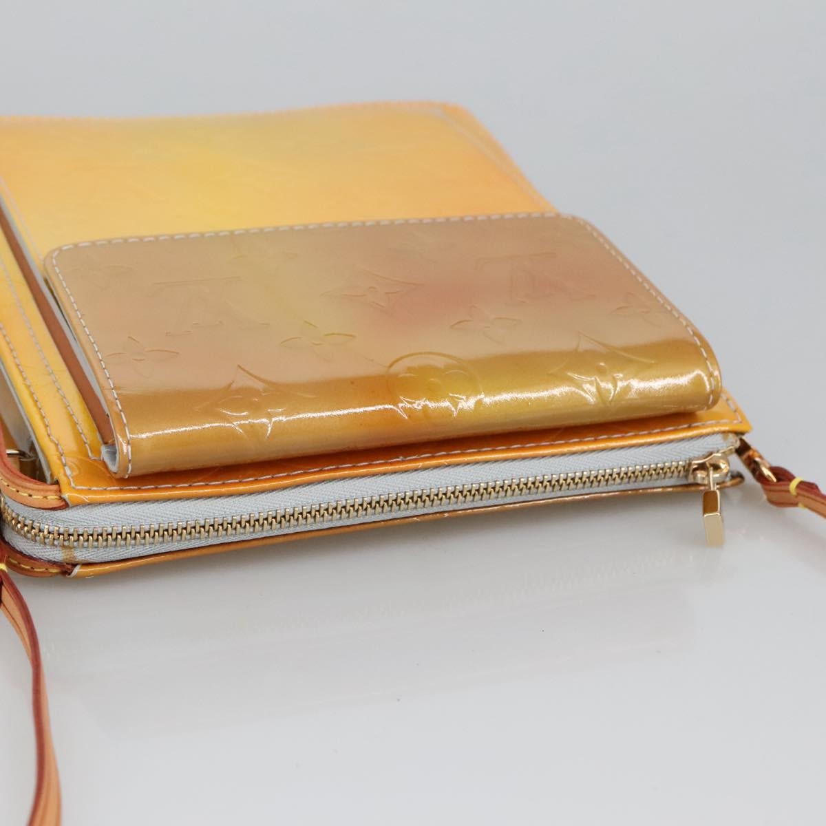 Louis Vuitton Pochette Mott Patent leather, YELLOW, PATENT_LEATHER, Clutche & pouche