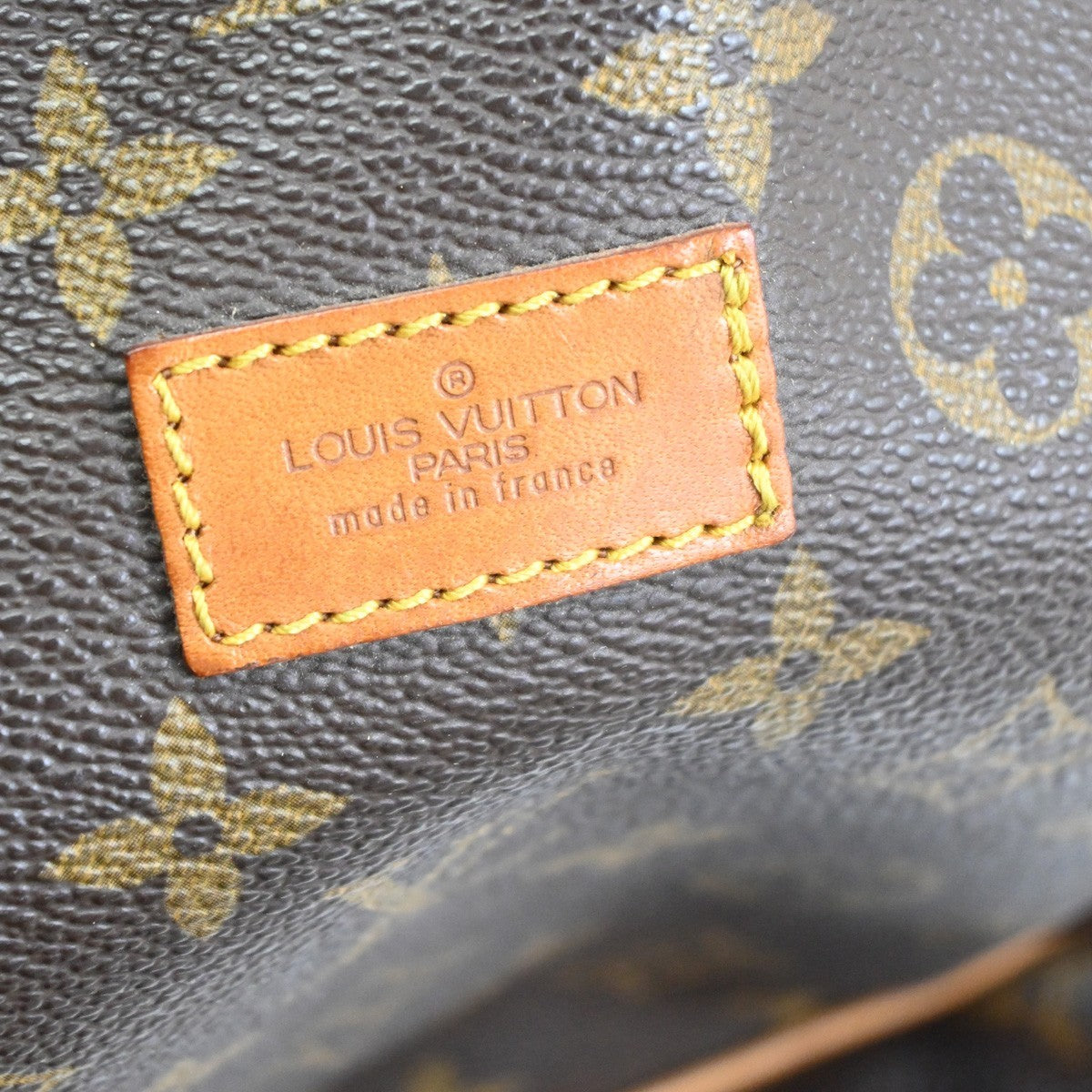Louis Vuitton Saumur Handbag Monogram Canvas, Brown, Leather, Shoulder Bag