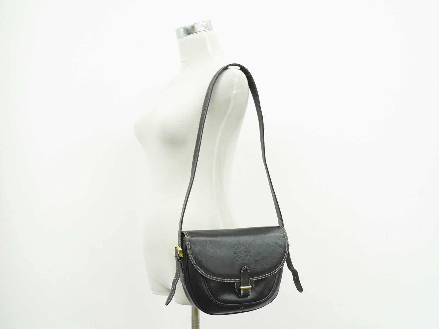 Loewe Anagram Shoulder Bag Leather, Black, Leather, Shoulder Bag